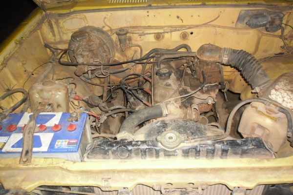 **ปรับราคา ต่ำกว่าทุน!!!! จะหมุนเงินครับ ขาย กระบะ คลาสสิค หายาก ม้ากระโดดไฟกลม 5 ขอ TOYOTA RN30 เครื่องเบนซิล 12R เดิมจัด ช่วงล่างสวย ไม่ผุ กระบะผุนิดๆ ภายในสวย คอนโซลครบ พื้นไม่ผุ ไม่แอร์ ไม่พาวเวอร์ สีไม่สวย หน้าเดิมๆ รถราชการ ***ขายแล้วครับขอบคุณ Truc