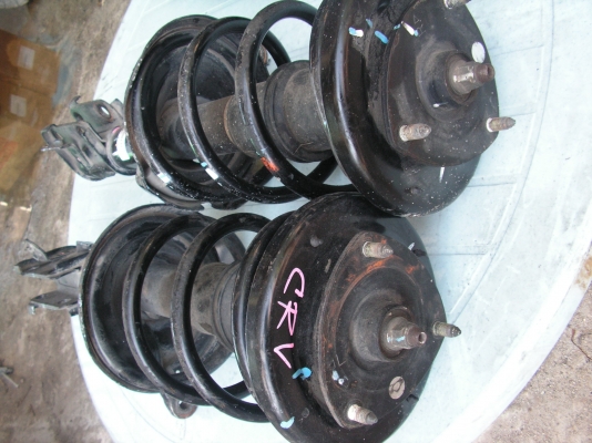 โช็คพร้อมสปริง4ต้นใส่CRVเจ็น2พี่กบอยู่ศรีราชารับไปดูเเลต่อเเล้วครับ