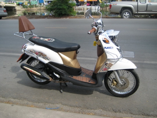 FINO NEW เครื่องเดิมเงีบยมากๆ ชุดแต่งรอบคัน สวยจริงหายาก