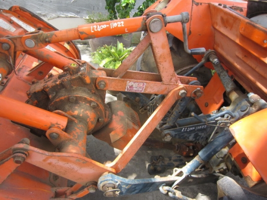ขาย รถไถนานั่งขับ  KUBOTA  24 แรง รุ่น L2402DT มือสองญี่ปุ่น