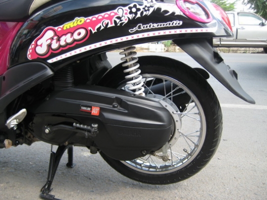 FINO สีชมพู-ดำ เครื่องเดิมเงียบมาก ราคาถูกสวยสุด