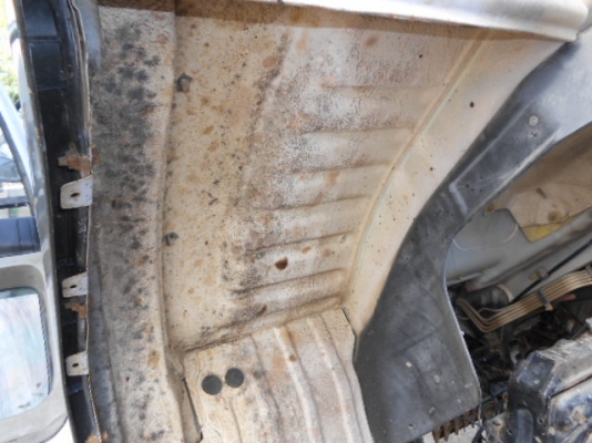 ขาย 6 ล้อดั้ม Hino FC4J  140 แรง เครื่องดี แซทซีสวย แอร์เย็น