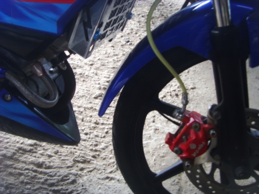 ขาย  Honda  sonic  สตาร์ทมือเครื่องดีสีสวยขายราคา  24900