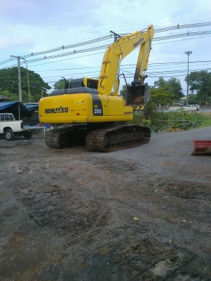 ขายด่วน  KOMATSU  PC200-8  เอกสารเล่มทะเบียน