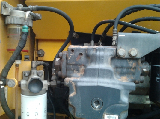 ขายด่วน  KOMATSU  PC200-8  เอกสารเล่มทะเบียน