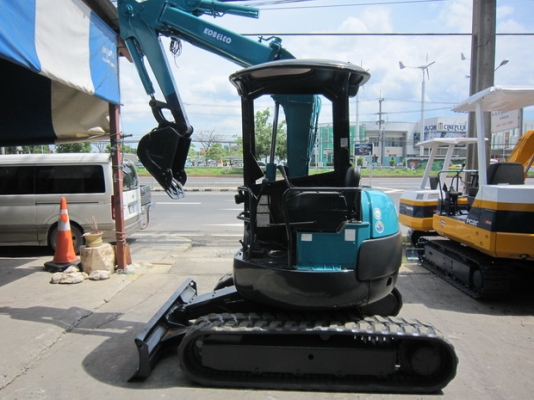 ขาย รถขุดเล็ก KOBELCO  รุ่น SK30UR-2- แทร็กยาง มือสองญี่ปุ่น