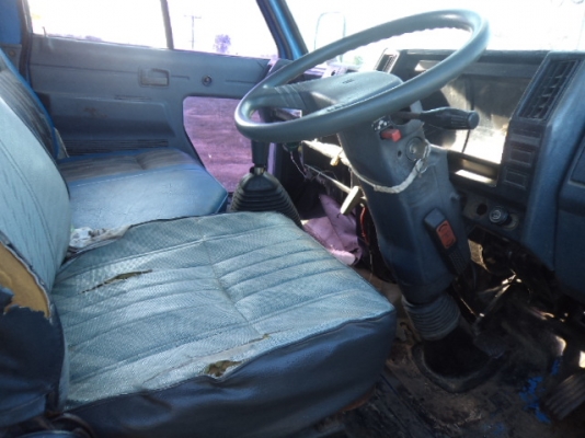 ขายรถอีซูซุ6ล้อเทเลอร์ เข็นรถเกียวและแม็กโครุ่น60 สภาพสวยราคาถูกๆพร้อมใช้