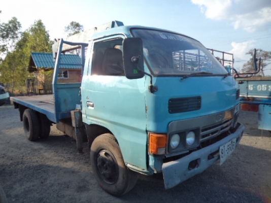 ขายรถอีซูซุ6ล้อเทเลอร์ เข็นรถเกียวและแม็กโครุ่น60 สภาพสวยราคาถูกๆพร้อมใช้