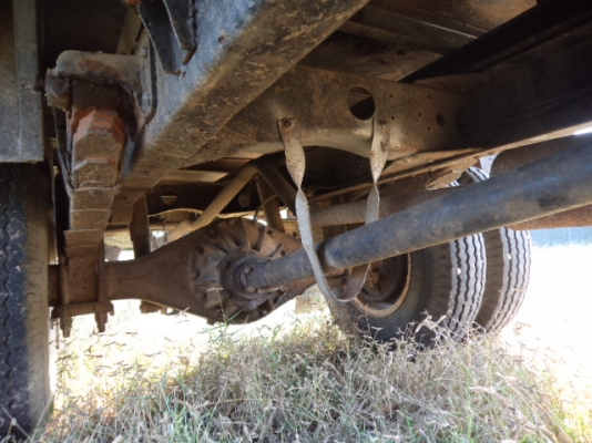 ขายรถอีซูซุ6ล้อเทเลอร์ เข็นรถเกียวและแม็กโครุ่น60 สภาพสวยราคาถูกๆพร้อมใช้