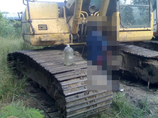 ขายด่วน!! KOMATSU PC200-7 สภาพสวยค่ะ