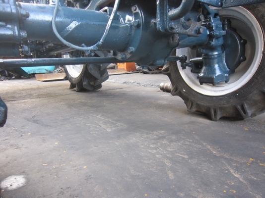 ขาย รถไถนานั่งขับ KUBOTA 22 แรง รุ่น L2200 มือสองญี่ปุ่น ขาย รถไถนานั่งขับ KUBOTA 22 แรง รุ่น L2200 มือสองญี่ปุ่น