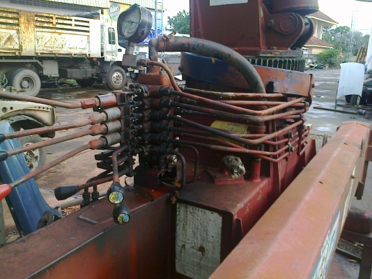 ขาย UNIC เครนV TERBO 3ปลอก เครนสวยสภาพดี เพิ่งลงจากรถ