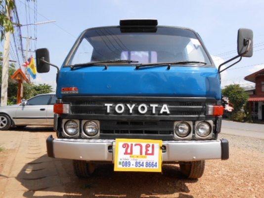 ขาย 4 ล้อ  ดั้ม TOYOTA  Dyna  200 เครื่องเดิม 11B เครื่องดี แซทซีสวย