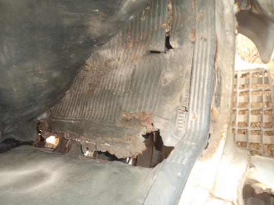 ขายรถ6ล้อฮีโน่FB ช่วงยาว เครื่อง117แรงม้า สภาพดีพร้อมใช้(เอกสารไม่มีคับ)