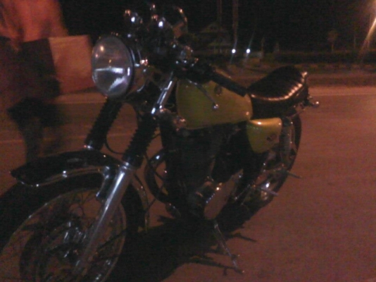 ขออนุญาติขาย sr400ปี98