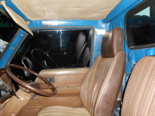 ขาย 6 ล้อ  ดั้ม TOYOTA  Dyna  200 เครื่องเดิม 11B เครื่องดี แซทซีสวย