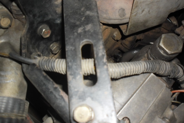 ขาย กระบะตอนเดียว BIG-M TD2.5 ฝาขาว ปี31/88 เครื่อง 2.5 TD แน่นๆ ไม่เยิ้ม ไม่หลวม ช่างล่างปึ๊ก ไม่ส่าย ไม่เลื้อย คัสซีสวย ไม่ผุ ไม่ดาม สีดี ภายในดี เบาะมีขาด คอนโซลสวยของครบๆ แอร์ พร้อม ไม่พาวเวอร์ หน้า-หลังเดิมๆ ***ขายแล้วครับ ขอบคุณTruck2hand