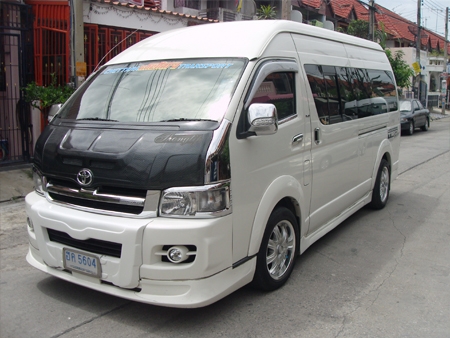 รถตู้มือสอง สภาพดี พร้อมใช้งาน 100\% VIP รถตู้มือสอง สภาพดี พร้อมใช้งาน 100\% VIP