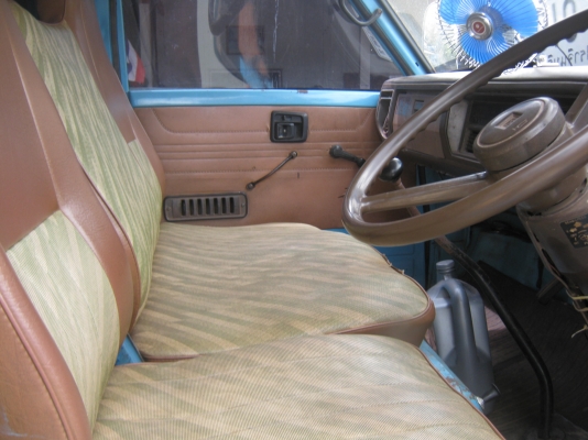 หกล้อกลาง ISUZU KS 110