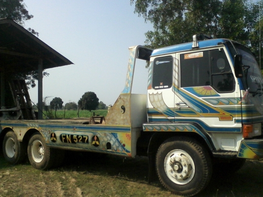 ขายรถเท่เลอร์ FUSO - FN527 หางปลาไฮโดรลิค พร้อมใช้งาน