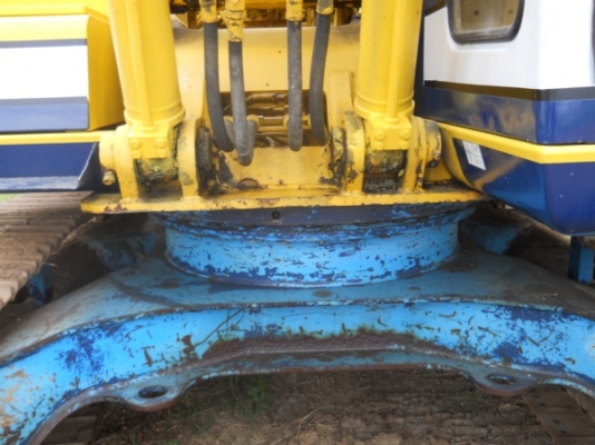 รถแบคโฮเก่านอก sk 100-1 สนใจโทร 092-3309229 อี๊ดสองห้อง