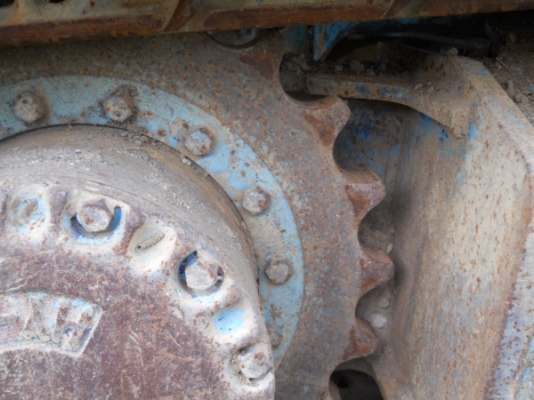 รถแบคโฮเก่านอก sk 100-1 สนใจโทร 092-3309229 อี๊ดสองห้อง