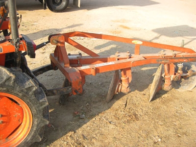 ขายรถไถคูดบต้า รุ่น B2420 พร้อมหางสามแบบ สวยพร้อมใช้ Tel. 088-4501277 ขายรถไถคูดบต้า รุ่น B2420 พร้อมหางสามแบบ สวยพร้อมใช้ Tel. 088-4501277