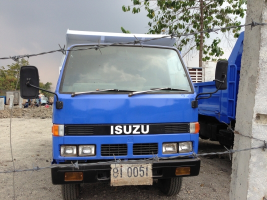 ขาย 6ล้อ NKR 110 ดั้ม รถห้างแท้ เกียร์ยาว เฟืองท้าย F