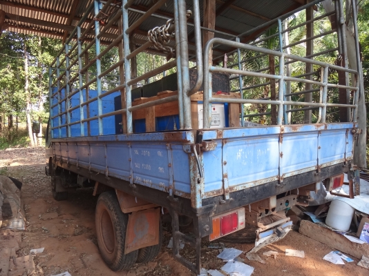 ขายด่วน  รถ  6  ล้อ  ISUZU  NPR   130  ปี  47  เดิมๆ  พร้อมใช้งาน