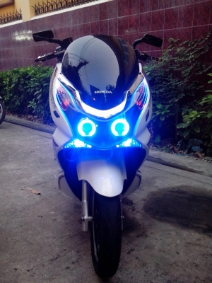 ขายด่วนPCX 125 ปลายปี53 พร้อมของแต่ง เลขสวย