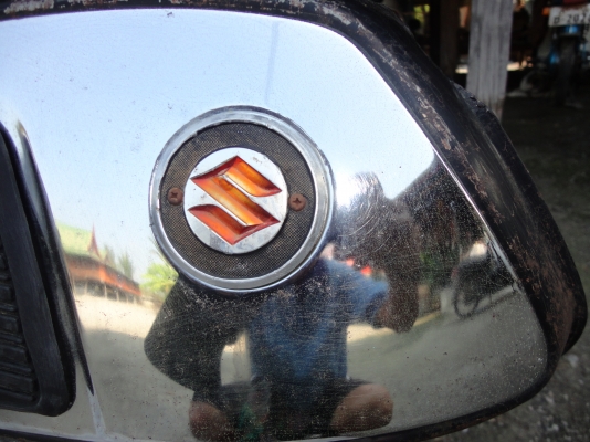 ขอบคุณ พ.เสือ ขายถังน้ำมัน SUZUKI K-125 M.2 แท้สนใจติดต่อโทร.081-005-8785