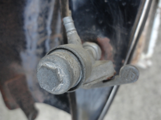 ขอบคุณ พ.เสือ ขายถังน้ำมัน SUZUKI K-125 M.2 แท้สนใจติดต่อโทร.081-005-8785