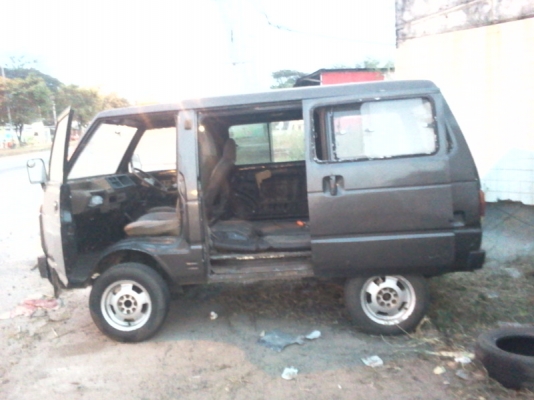 Daihatsu s65 ตู้น้อย เครื่องดี ขับมันส์ ประตูเปิด 2 ข้าง เท่ๆเลย Daihatsu s65 ตู้น้อย เครื่องดี ขับมันส์ ประตูเปิด 2 ข้าง เท่ๆเลย