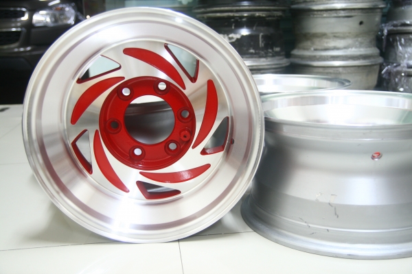 ล้อแม็กออฟลึกเรโทร