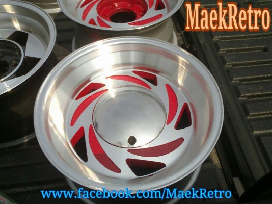 ล้อแม็กออฟลึกเรโทร