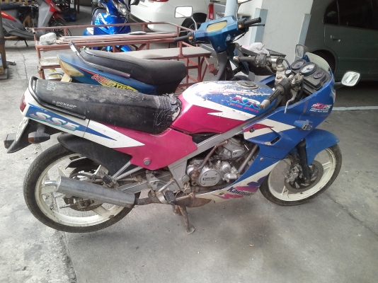 ขายมอเตอร์ไซค์ kawazaki kr sse เล่มครบพร้อมโอน