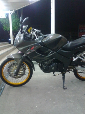 +++-ขา่ยCBRปี47 กุญแจใหญ่ โครงดำสภาพเรียมๆ เครื่องเดิมๆแน่นๆ 29999บาท+++++