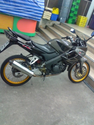 +++-ขา่ยCBRปี47 กุญแจใหญ่ โครงดำสภาพเรียมๆ เครื่องเดิมๆแน่นๆ 29999บาท+++++