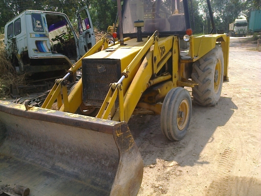 ขาย..ตักหน้าขุดหลังJCB3CX หลังคาเหลือง มีเล่มทะเบียน ขาย..ตักหน้าขุดหลังJCB3CX หลังคาเหลือง มีเล่มทะเบียน