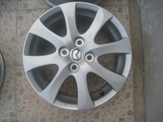 ขายล้อแม็กเดิม mazda2 15"x6" et 45 4 รู100 (081-3747940)