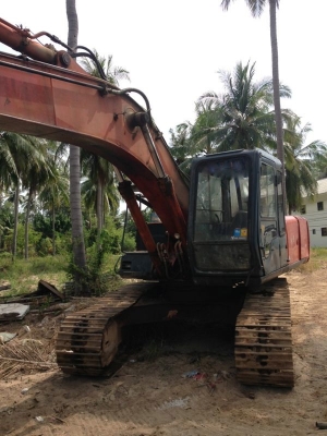 รถแบคโฮ  HITACHI  200 - 3     สนใจติดต่อ 081 - 6079515