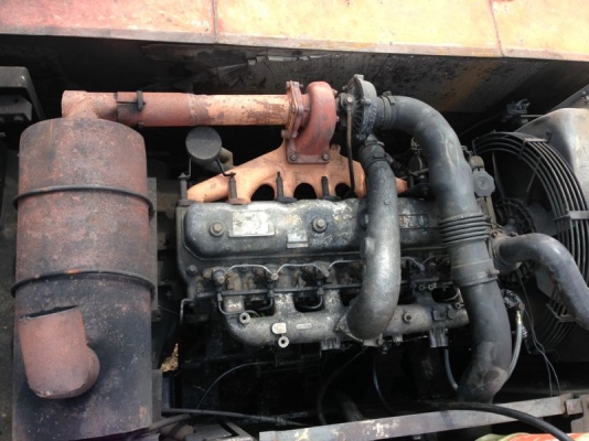 รถแบคโฮ  HITACHI  200 - 3     สนใจติดต่อ 081 - 6079515