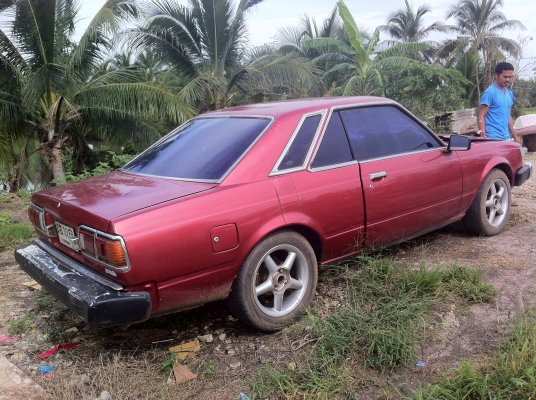 ขายรถยนต์โตโยต้า 2 ประตู tt131