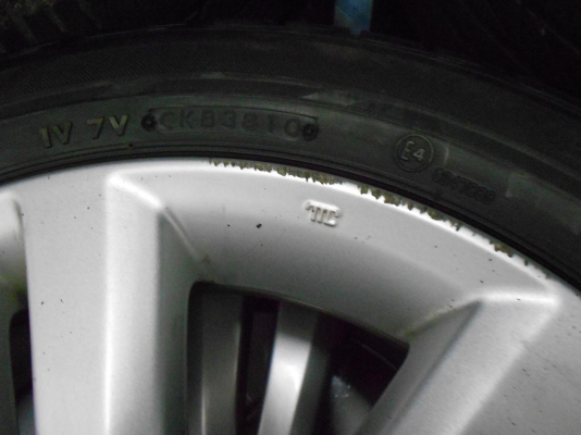 ขายล้อแม็ก Honda jazz รุ่นท็อป ขอบ 16 พร้อมยางปี 10 ขายล้อแม็ก Honda jazz รุ่นท็อป ขอบ 16 พร้อมยางปี 10