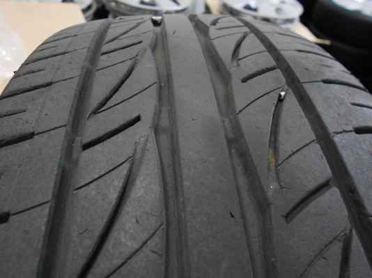 ขายล้อแม็ก honda civic ขอบ 15 พร้อมยางปลายปี 09 ขายล้อแม็ก honda civic ขอบ 15 พร้อมยางปลายปี 09