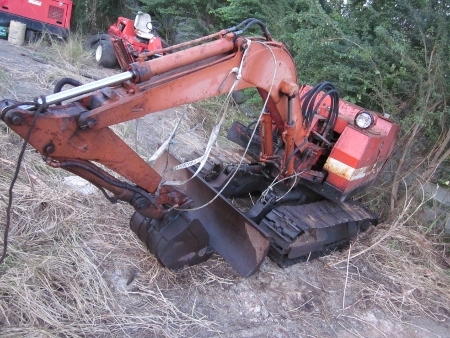 ขายถูกตามสภาพ-รถขุด IHI IS010: 20 แรง เครื่องติดดี เพียงแต่ สายไฮโดรลิคแตก... ขายถูกตามสภาพ-รถขุด IHI IS010: 20 แรง เครื่องติดดี เพียงแต่ สายไฮโดรลิคแตก...