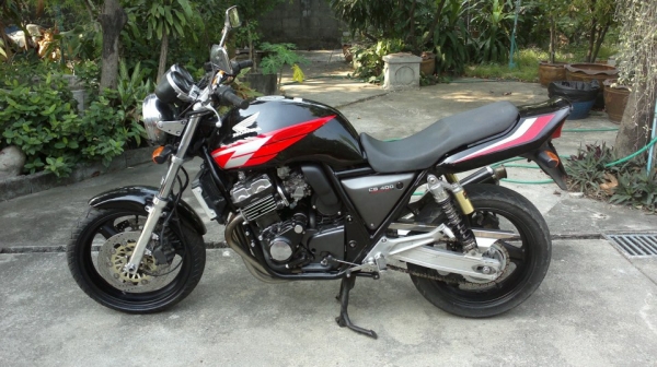 --->>> ขายCB400 Y'93 ทะเบียนโอนนอก ปรับราคาอีกรอบ 82,000.-  รูป+คลิปครับ <<<---