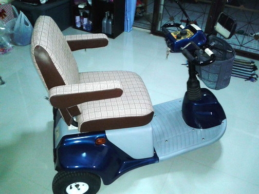 รถไฟฟ้า 3 ล้อ SUZUKI สำหรับคนแก่หรือคนพิการ ผ่อน 0\% ได้ รถไฟฟ้า 3 ล้อ SUZUKI สำหรับคนแก่หรือคนพิการ ผ่อน 0\% ได้