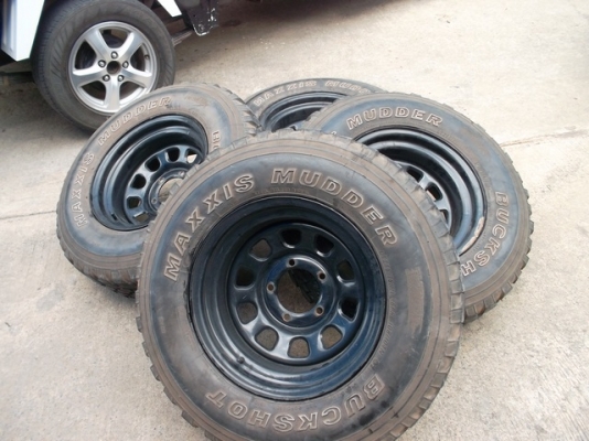 ขายยางพร้อมล้อกระทะ