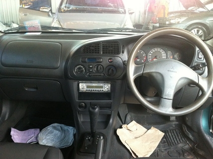 MITSUBISHI - LANCER - GLXi 1.8 AT ปี2001 MITSUBISHI - LANCER - GLXi 1.8 AT ปี2001